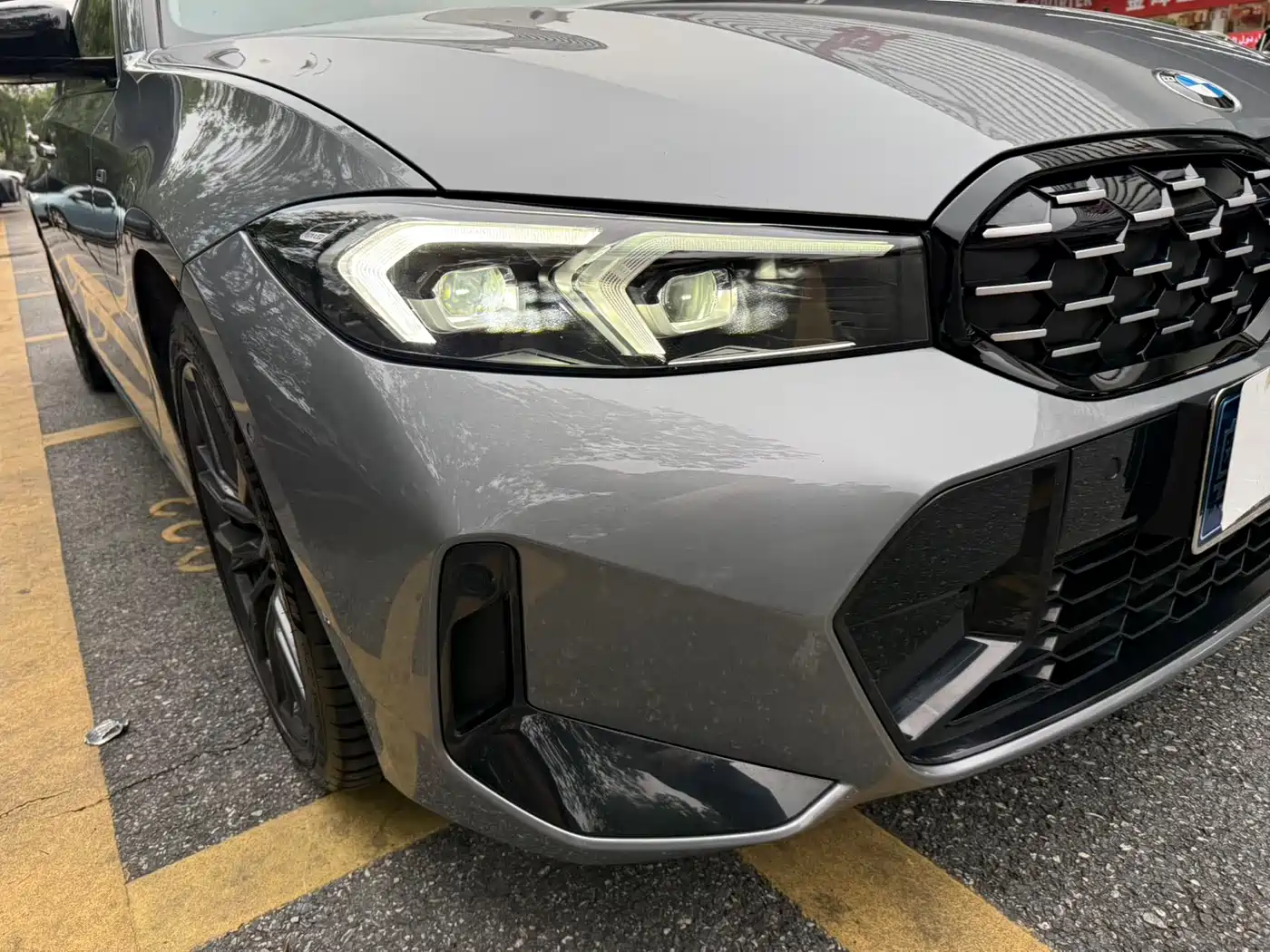 BMW 3 Series 2023 325Li M Sport Black Night Package фото 22
