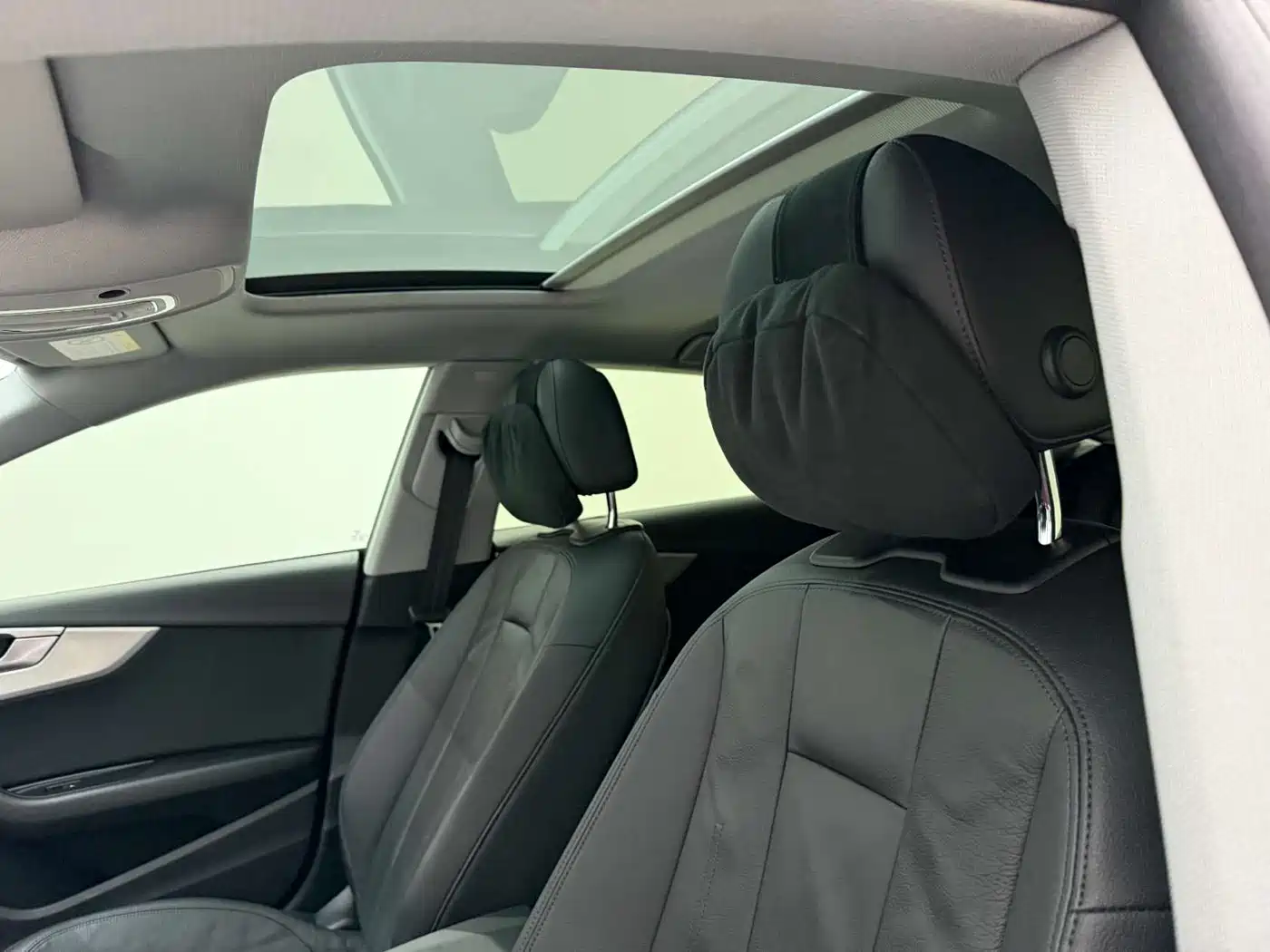 Audi A5 (Import) 2019 Sportback 40 TFSI Fashion фото 17