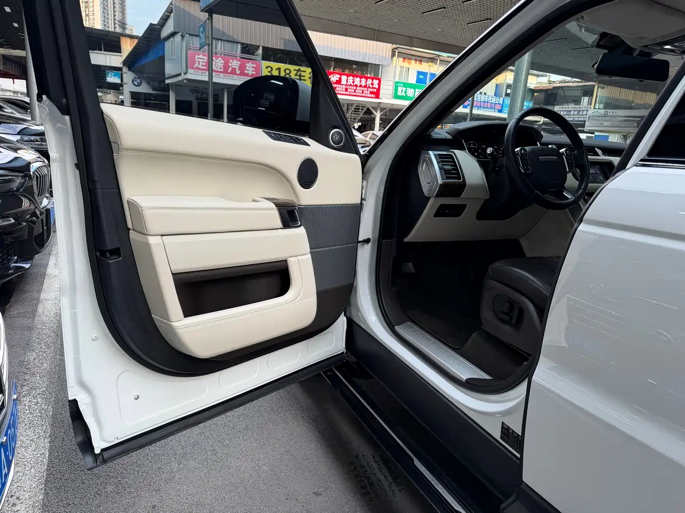 Land Rover Range Rover Sport 2016 Model 3.0 SC V6 HSE фото 12