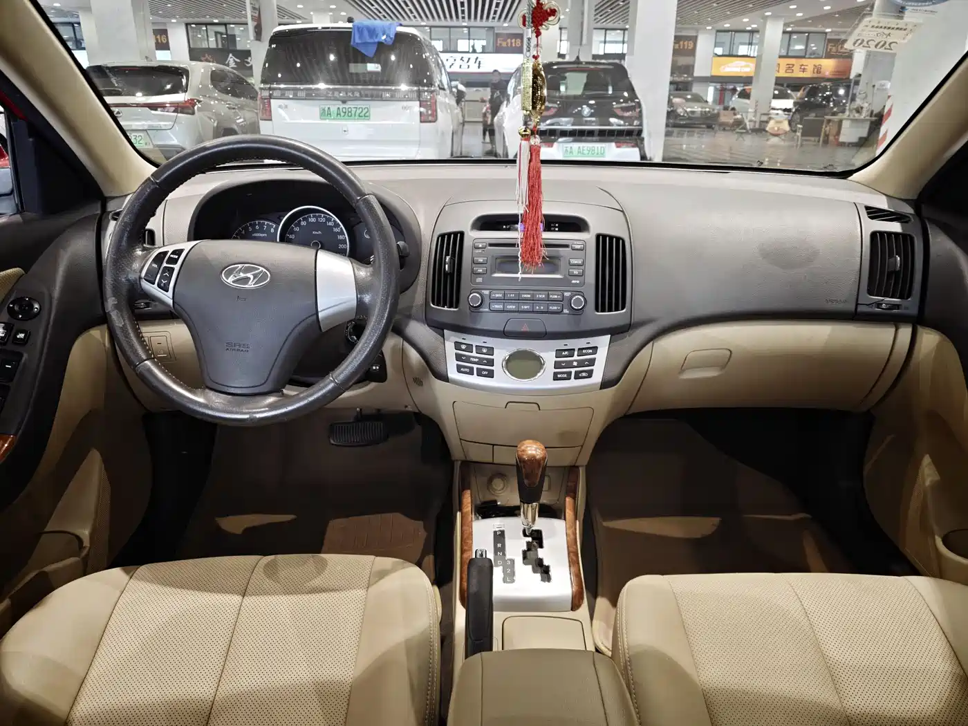 Hyundai Elantra 2010 1.6L AT GLS фото 10
