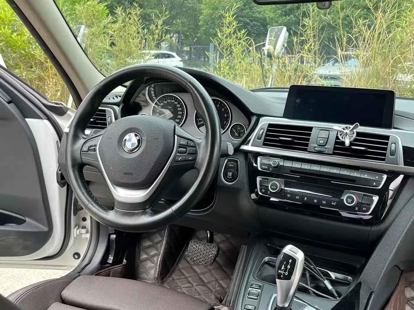 BMW 3 Series 2019 320Li Fashion Type фото 10