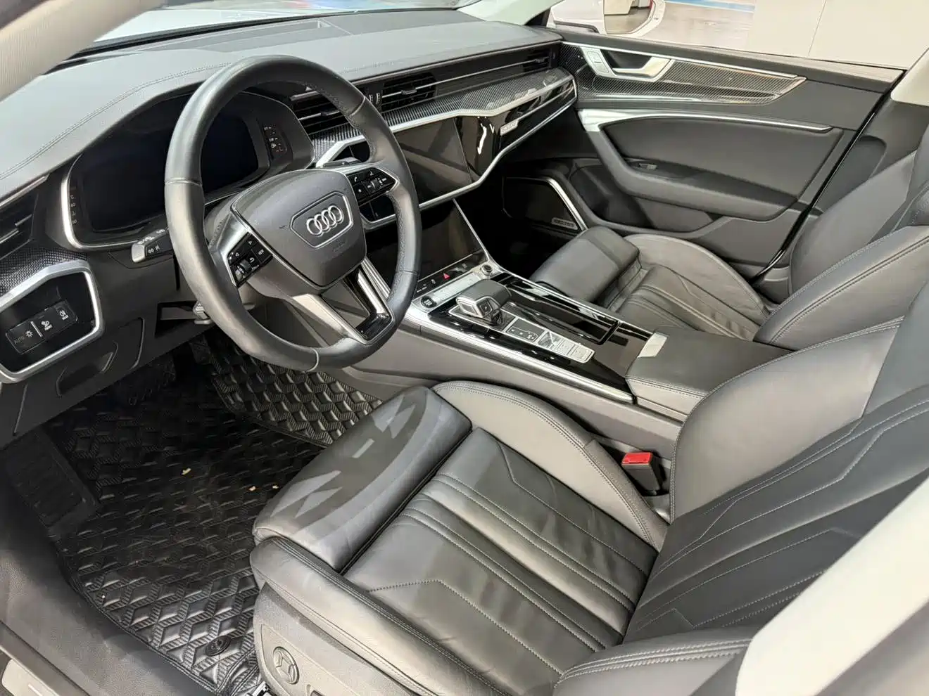 Audi A7 2022 45 TFSI Premium Selection фото 5