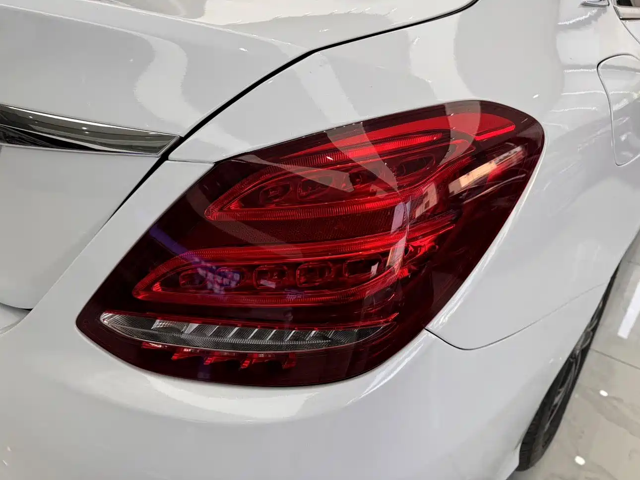 Mercedes-Benz C-Class 2015 C 200 L Sport фото 26