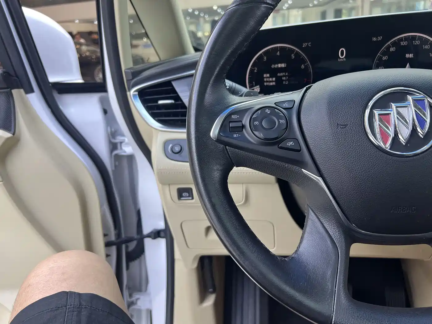 Buick GL8 2023 ES Landmaster Exclusive фото 8