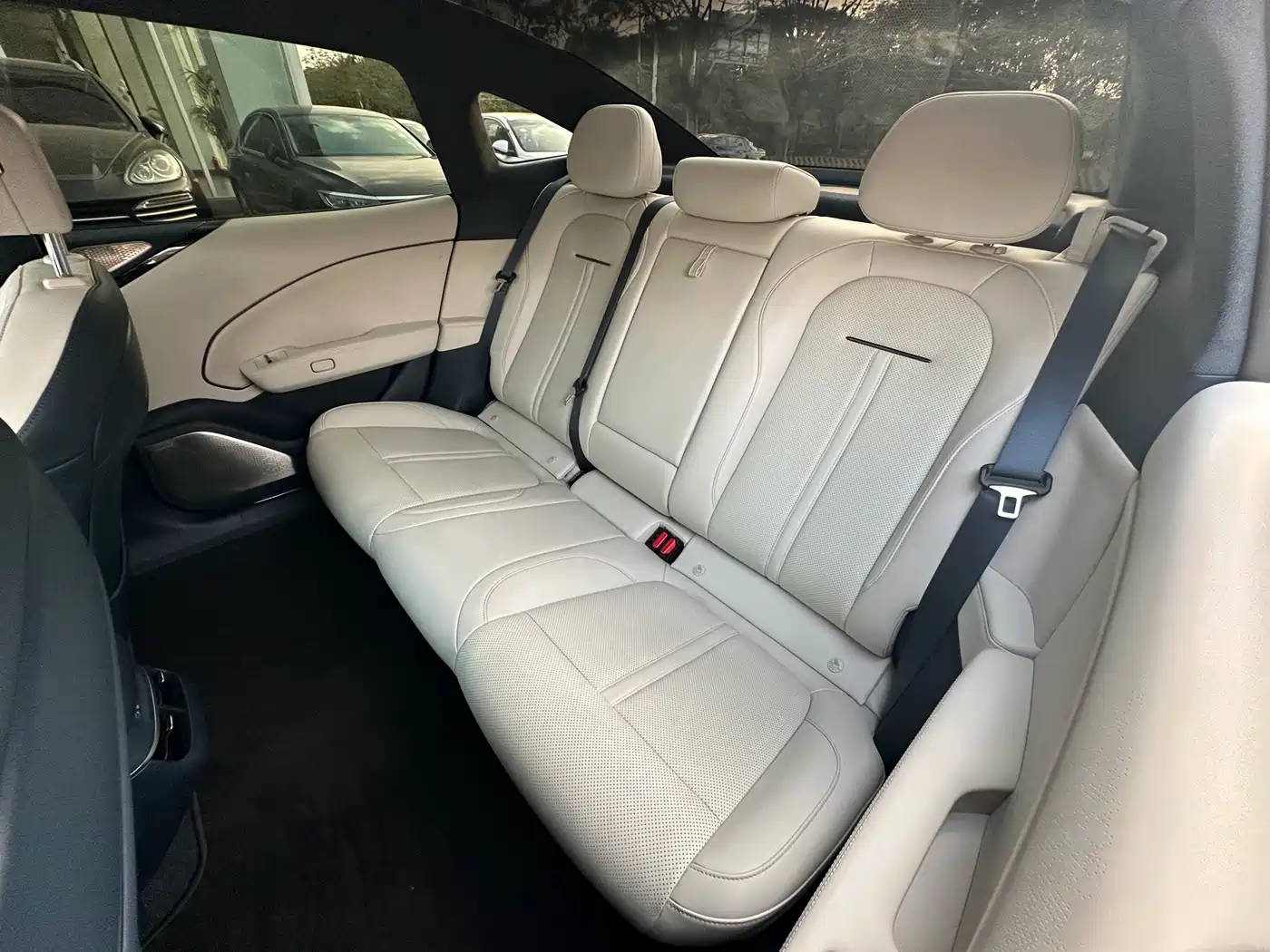 ZEEKR EXTREME KRYPTON 007