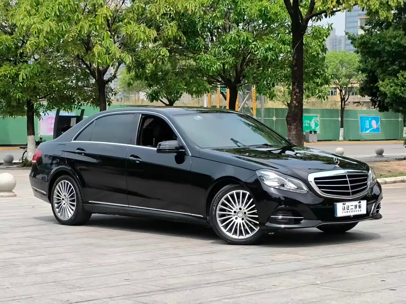 Mercedes-Benz E-Class 2015 Facelift E 200 L фото 3