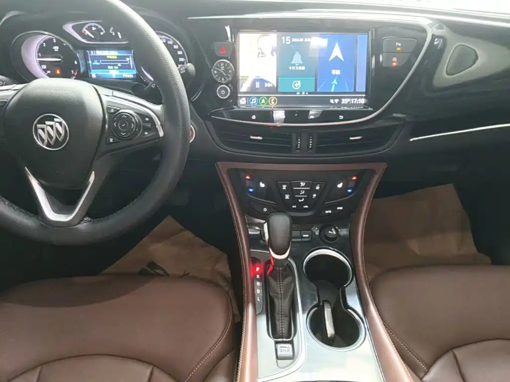 Фото 13 - Buick Envision Plus