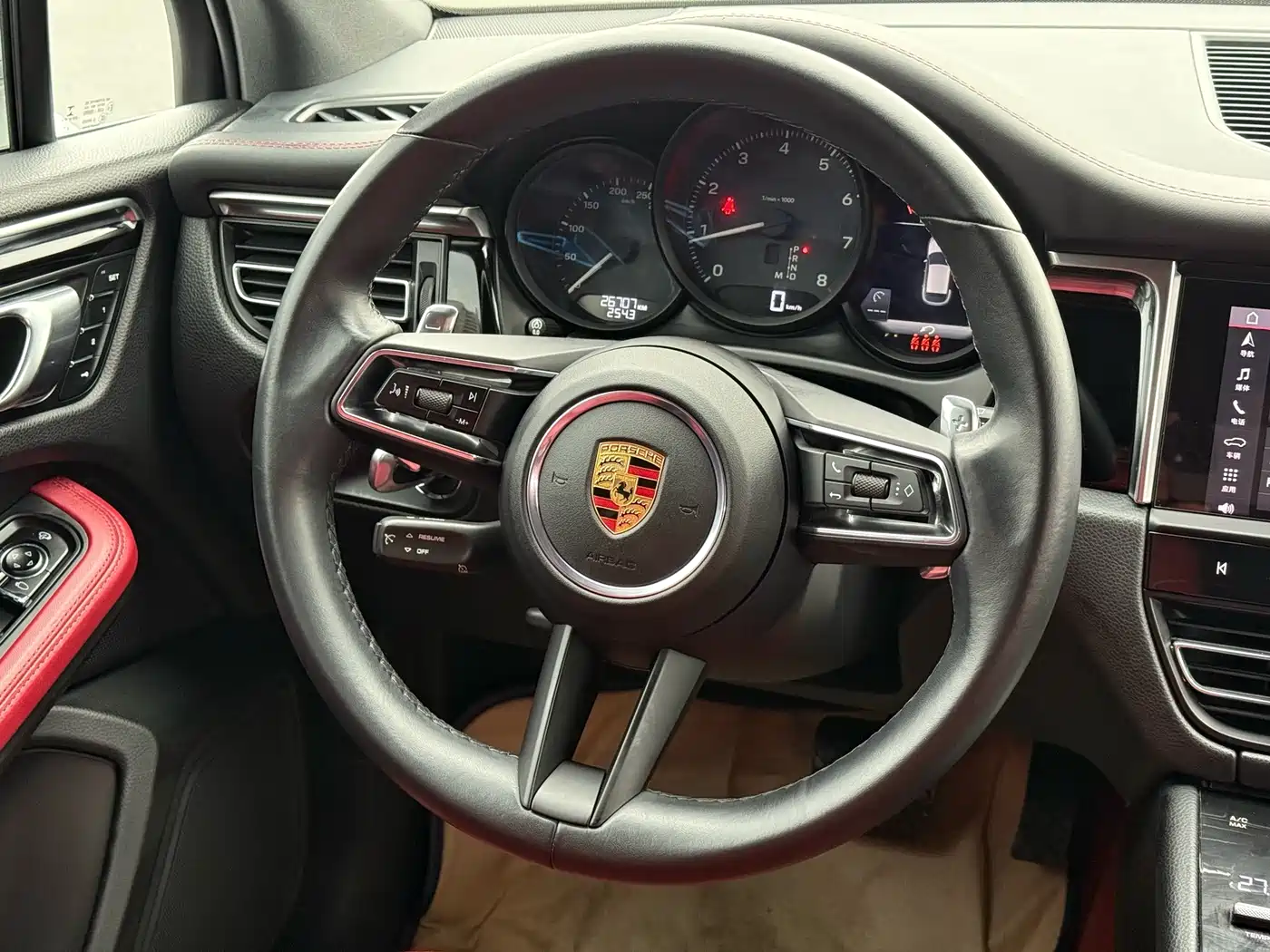 Porsche Macan 2023 Macan 2.0T фото 8