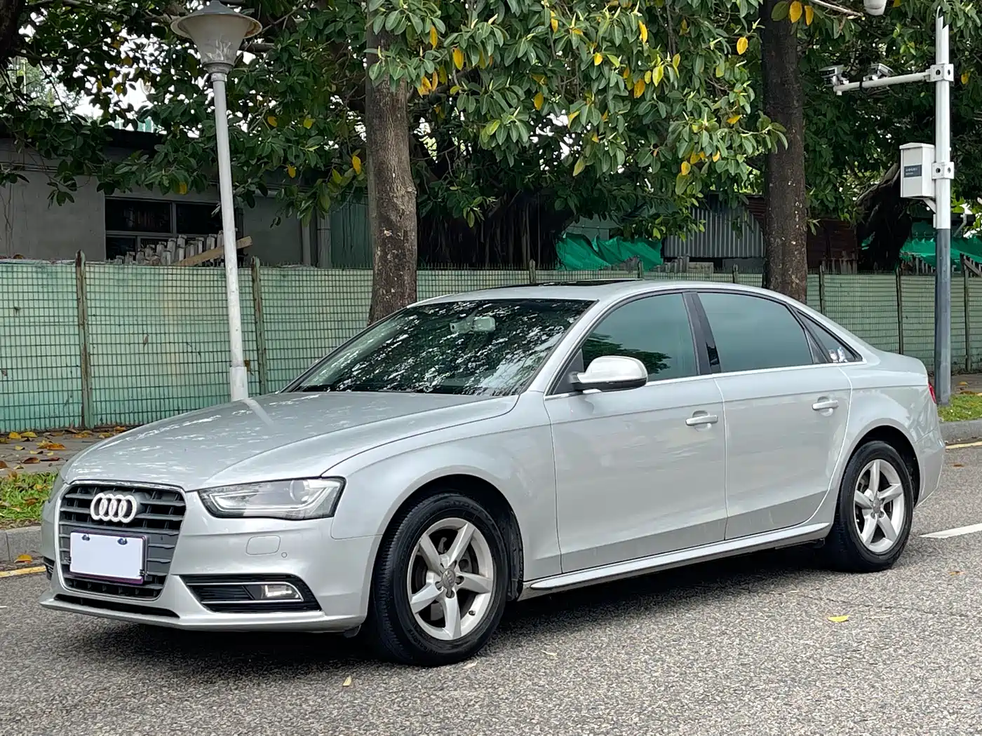 Audi A4L 2013 35 TFSI Automatic Standard