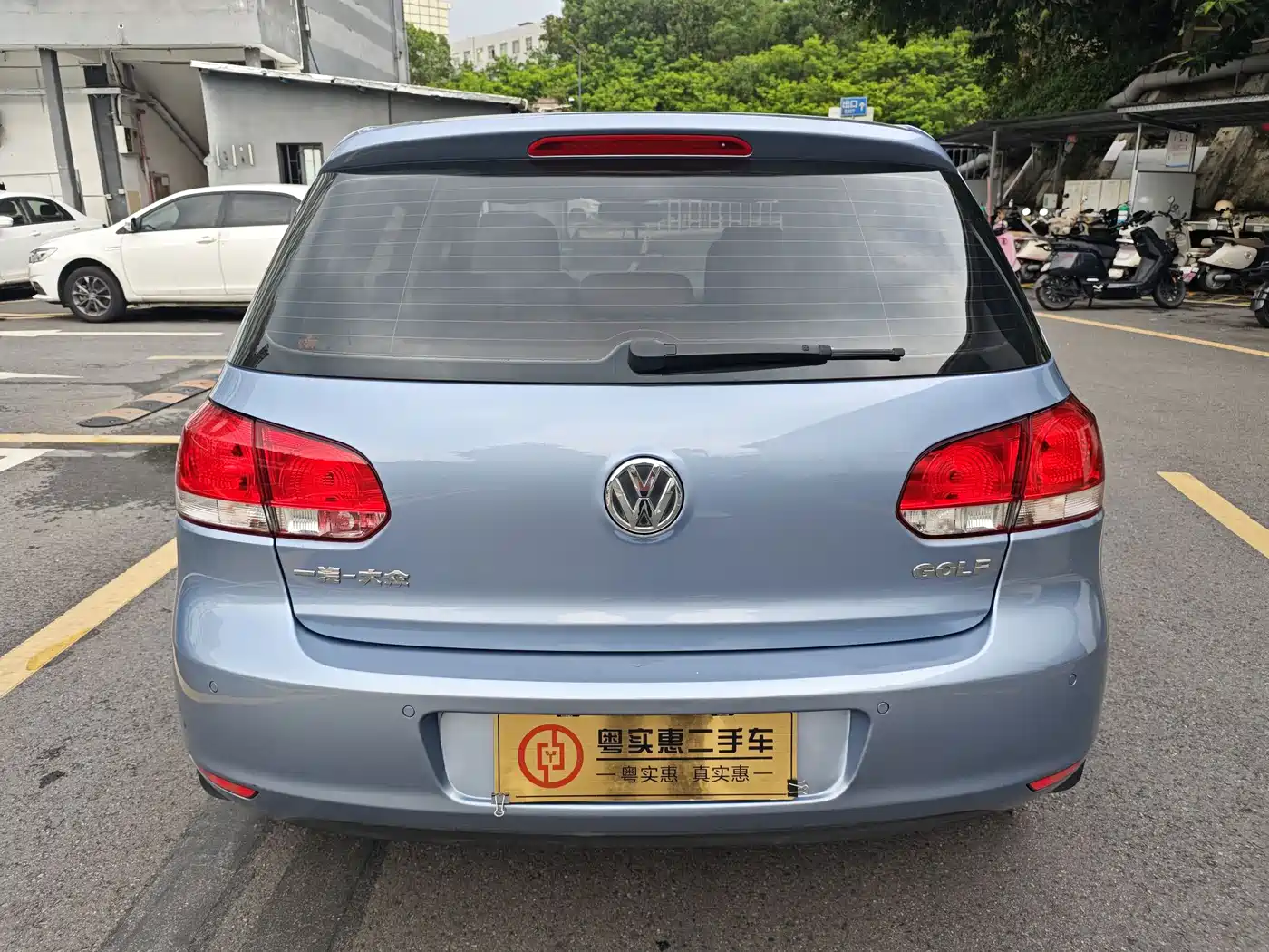 Volkswagen Golf 2012 1.6 Automatic Comfort Type фото 4
