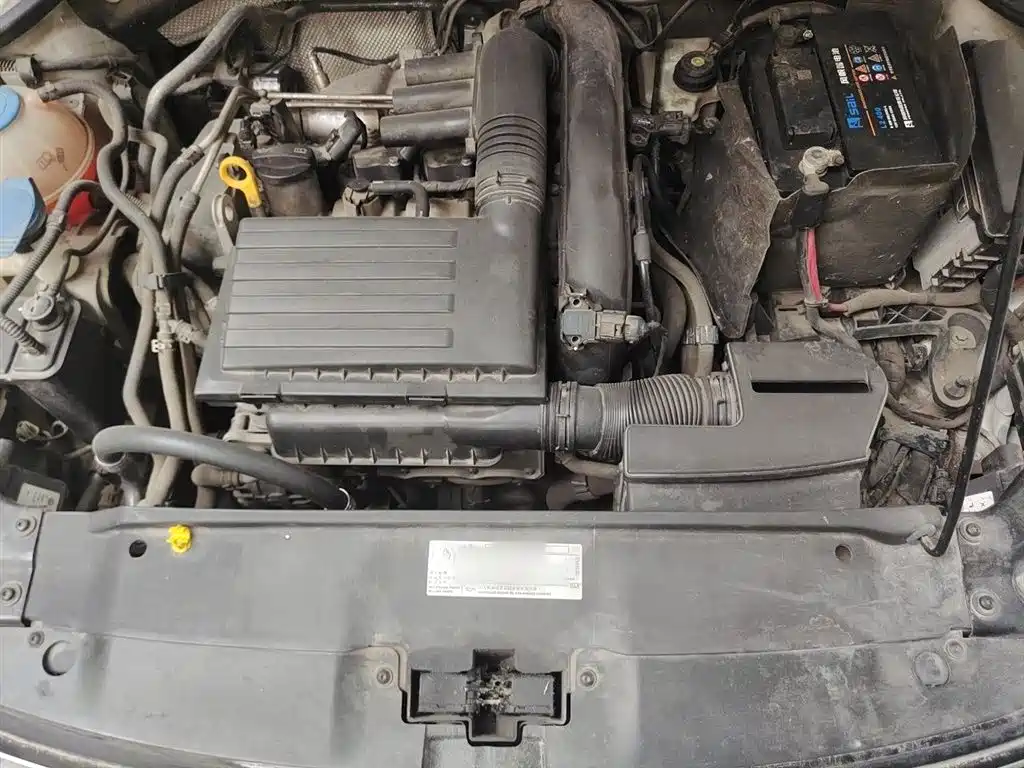 Volkswagen Sagitar 2017 230TSI Automatic Comfort фото 11