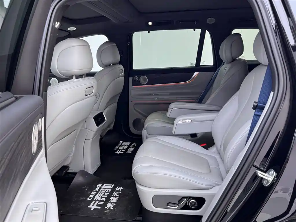 AITO Wenjie AITO M9 2024 Extended Range Ultra 42kWh 6-Seater фото 18