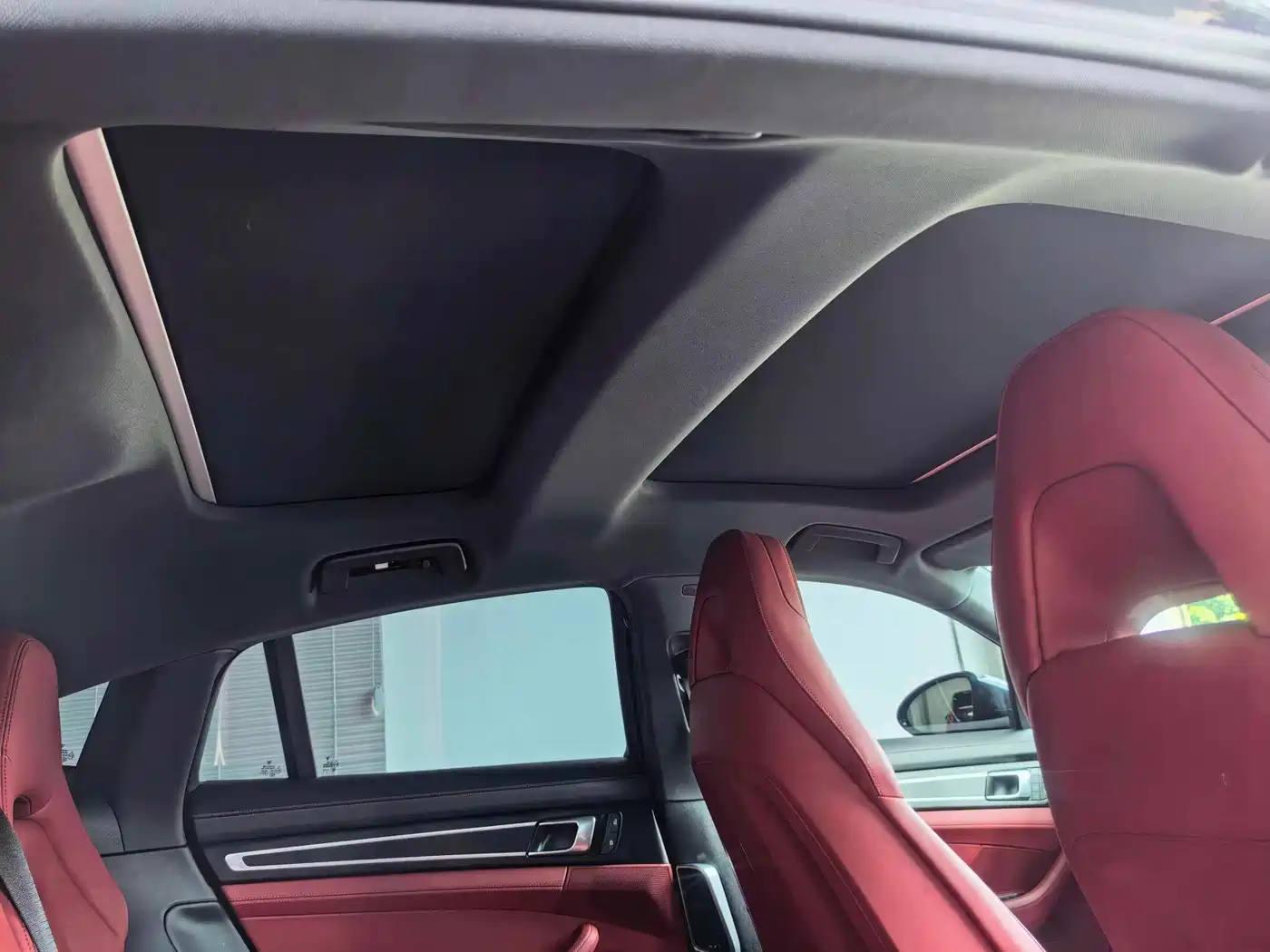 Фото 4 - Porsche Panamera