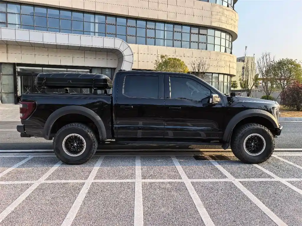 FORD F 150 RAPTOR