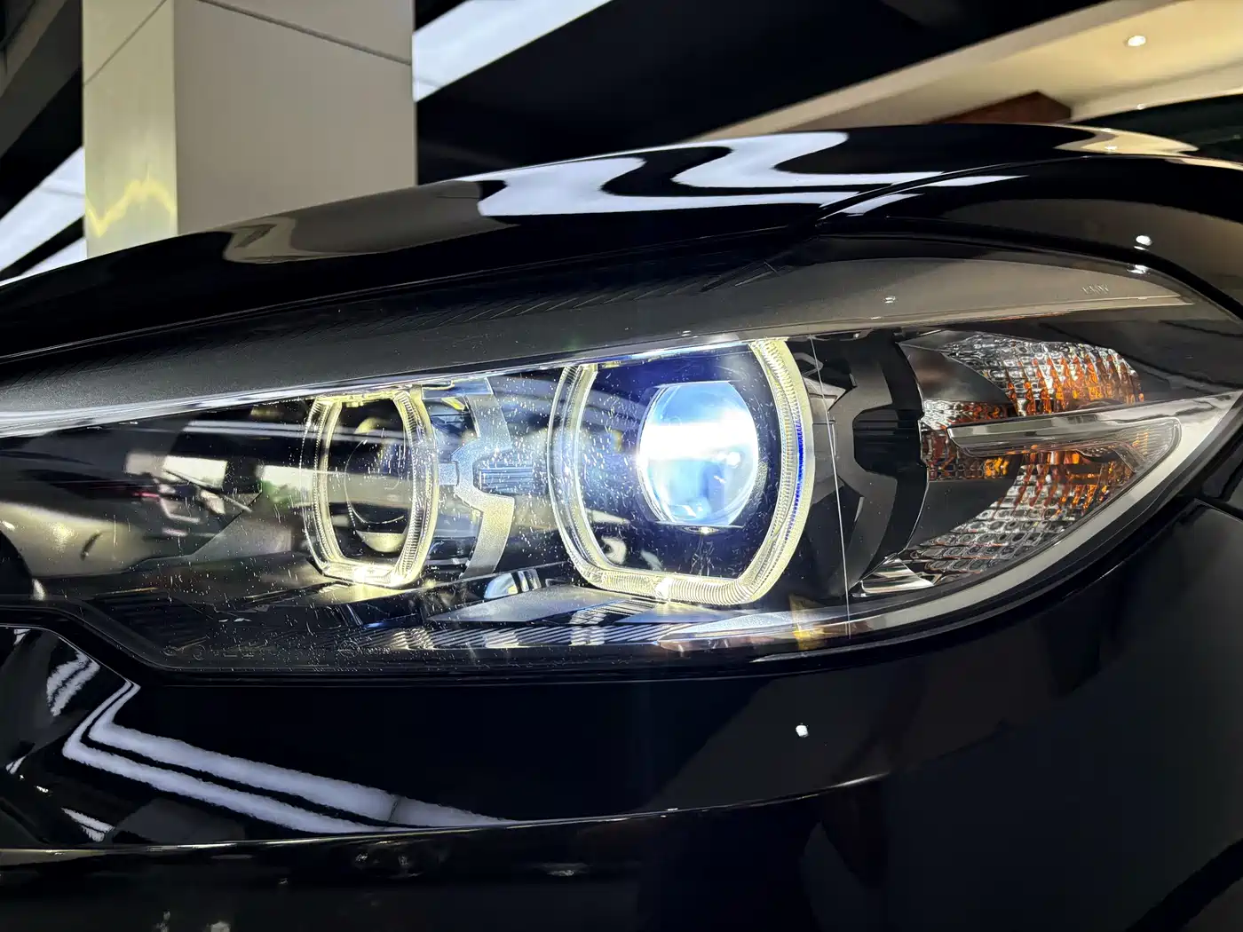 BMW 5 Series 2018 528Li Launch Special Edition фото 13