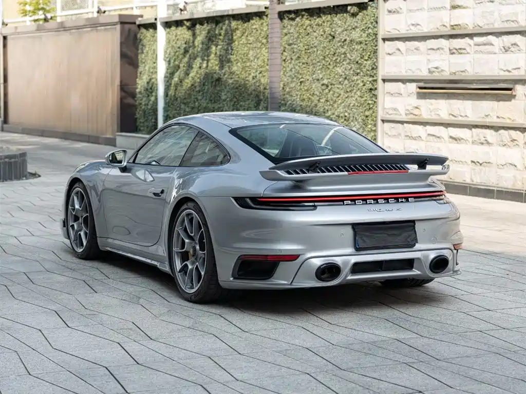 Porsche 911 2022 Turbo S 3.7T фото 6