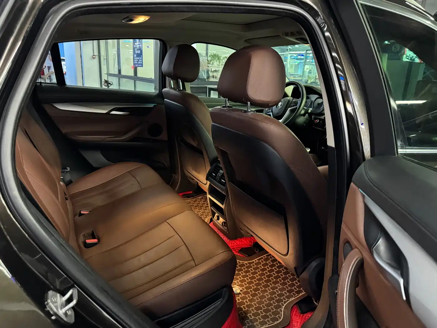 BMW X6 2015 xDrive35i Luxury Model фото 13