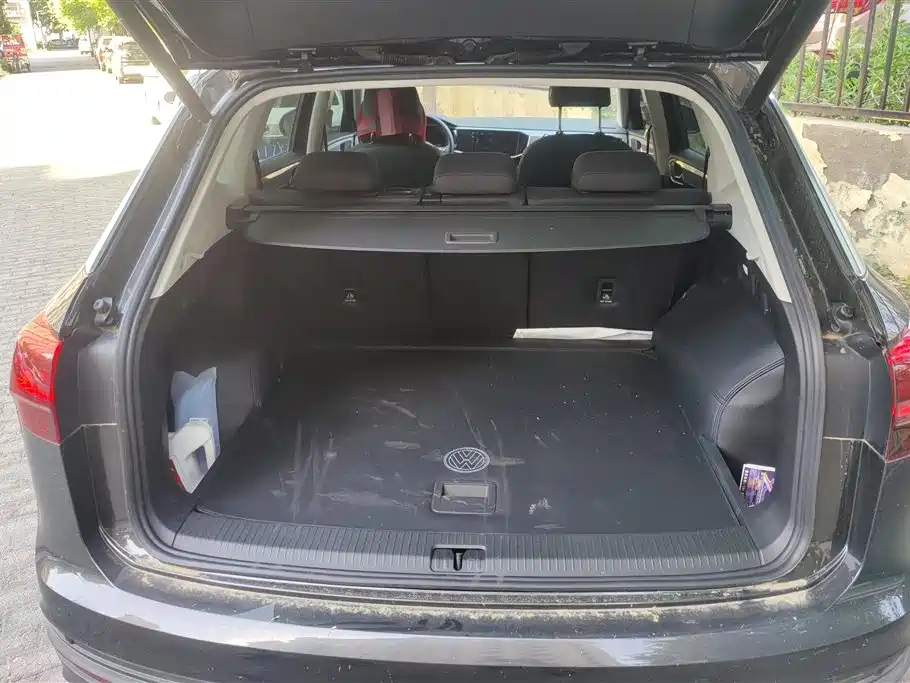 Volkswagen Tayron 2022 330TSI 2WD Luxury Smart Connect Plus фото 4
