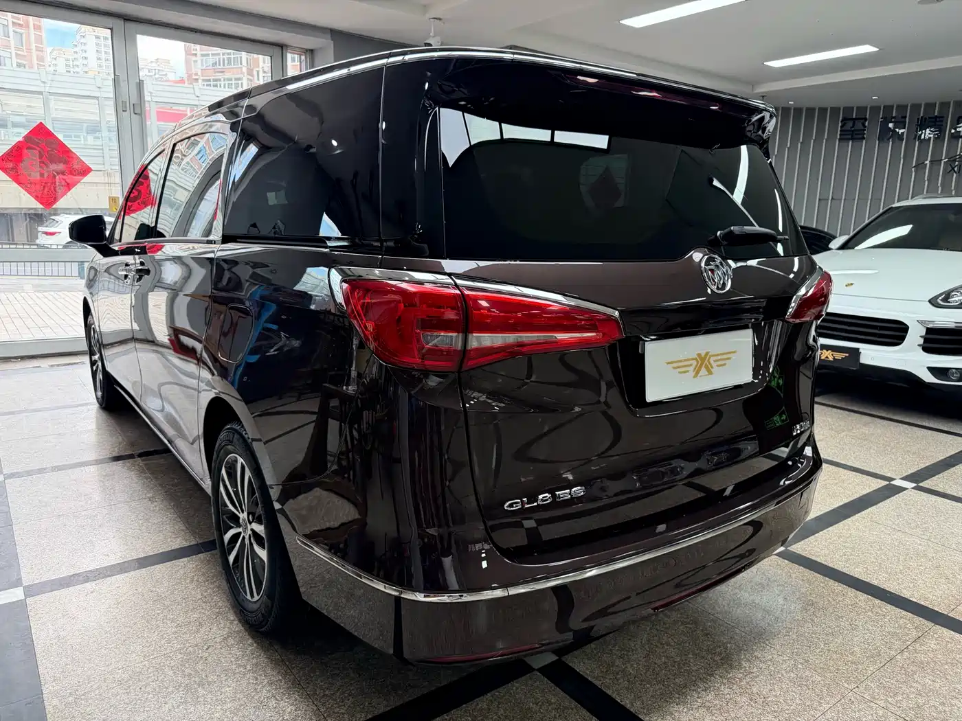 Buick GL8 2018 ES 28T Luxury Type China VI фото 7