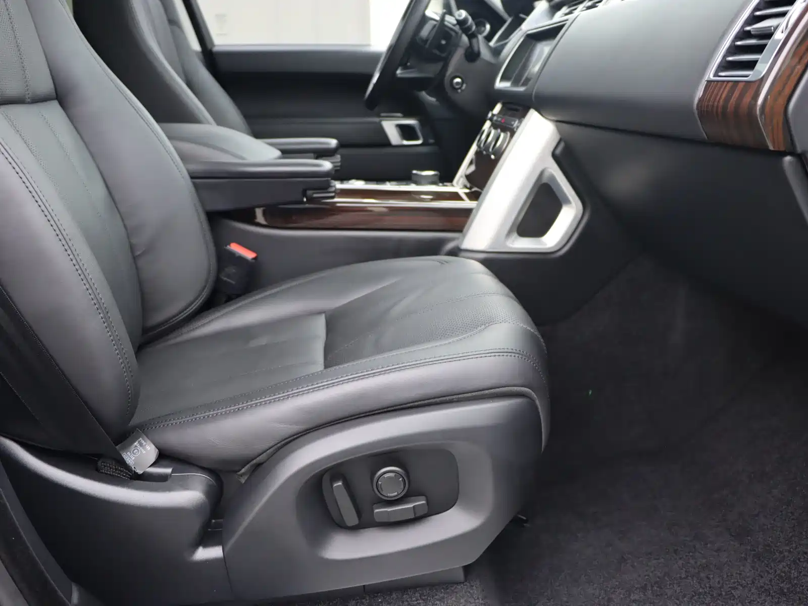 Фото 8 - Land Rover Range Rover