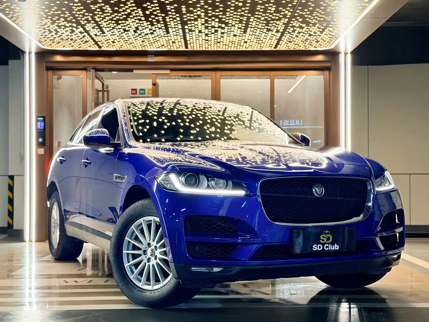 Jaguar F-PACE 2017 2018 2.0T 4WD Urban Premium Edition