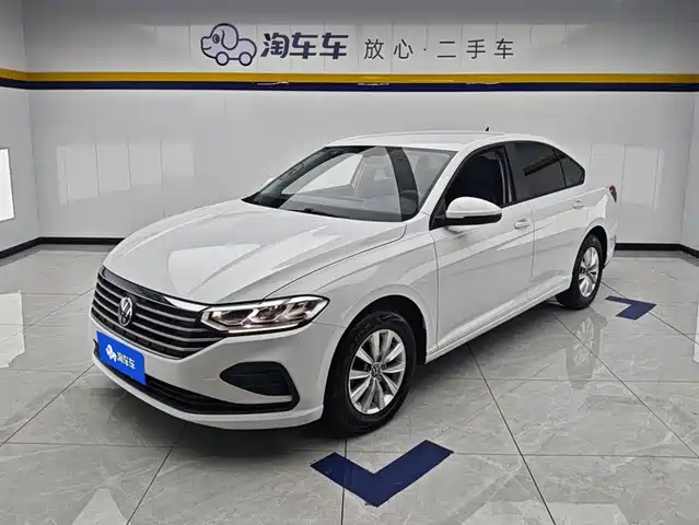 Volkswagen Lavida Рестайлинг, 1.5L, автомат