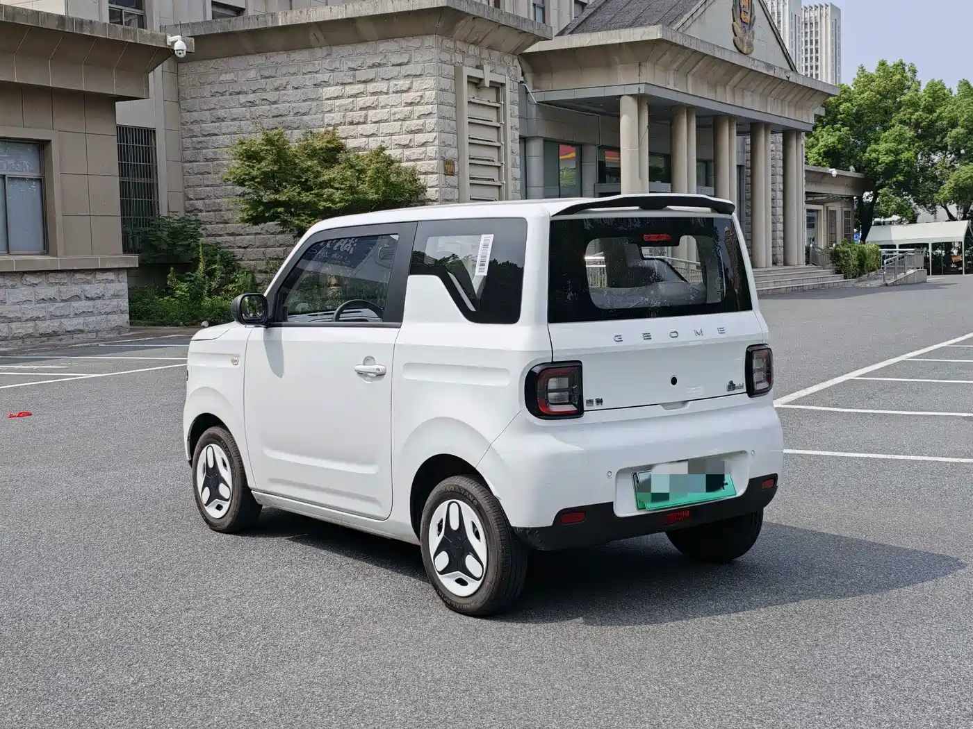 Photo 7 - Geely Galaxy Panda