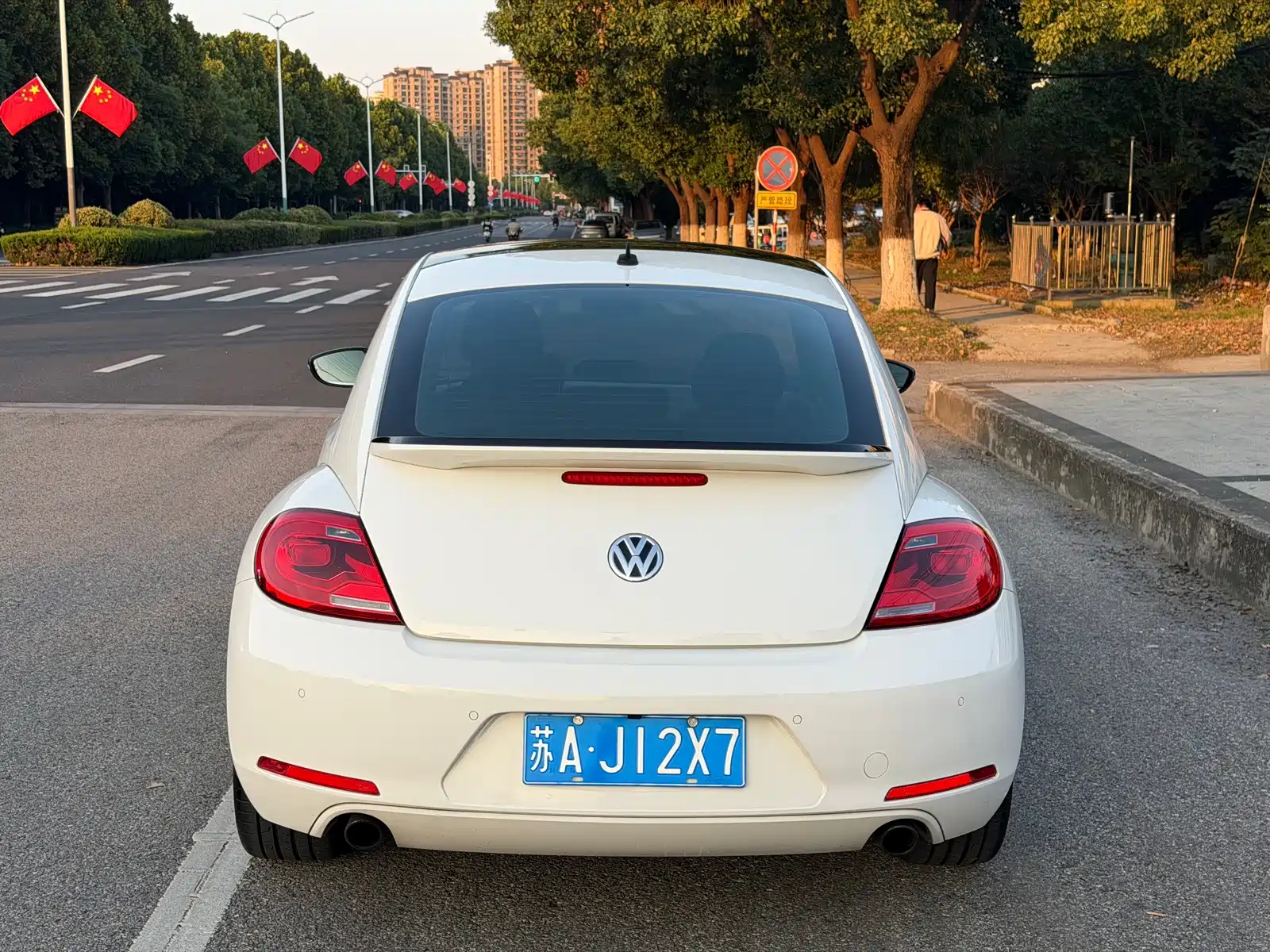 صورة 5 - Volkswagen Beetle
