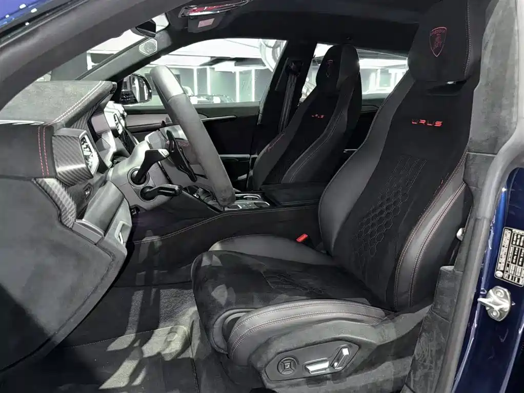 Lamborghini Urus 2023 2022 4.0T V8 Performante