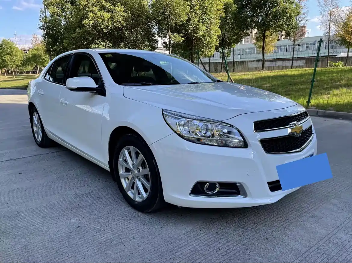 Chevrolet Malibu 2014 2.0L Automatic Luxury фото 2