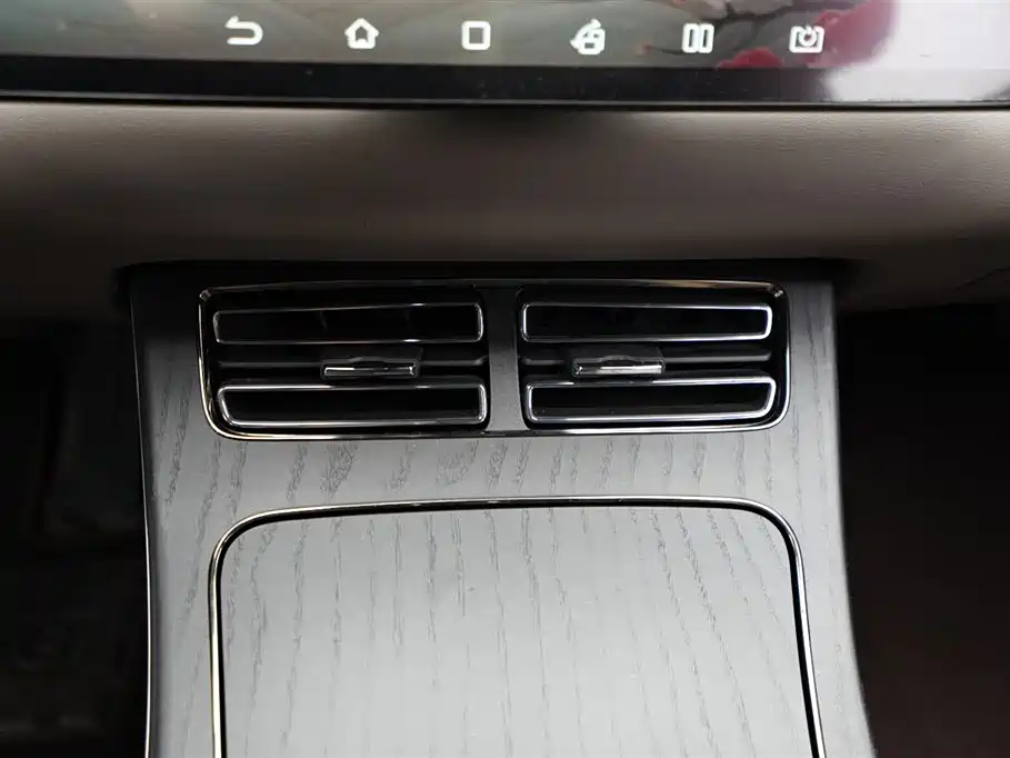 BYD Han 2022 DM-i 121KM Premium фото 9