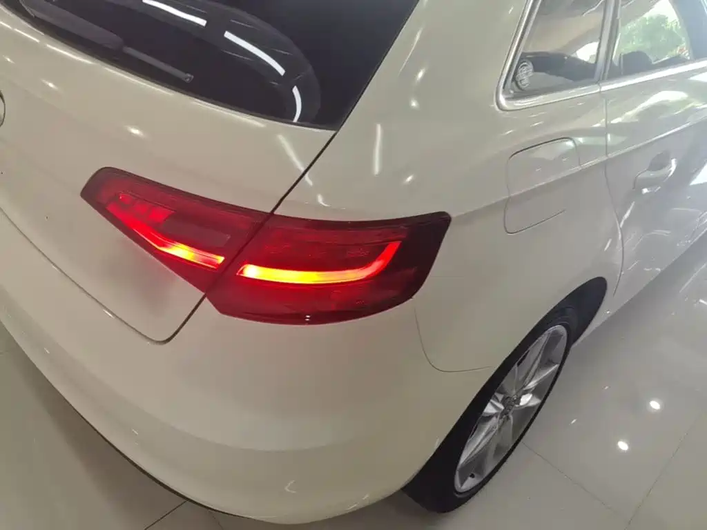Audi A3 2015 2014 Sportback 35 TFSI Automatic Comfort