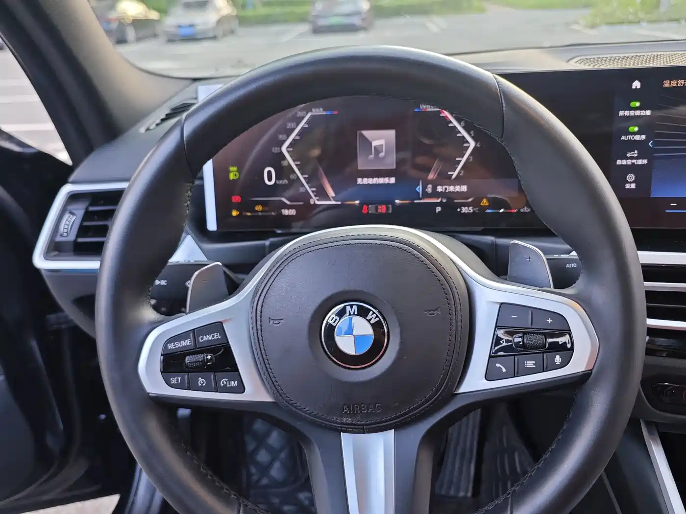 BMW 3 Series 2023 325i M Sport Black Night Package фото 13