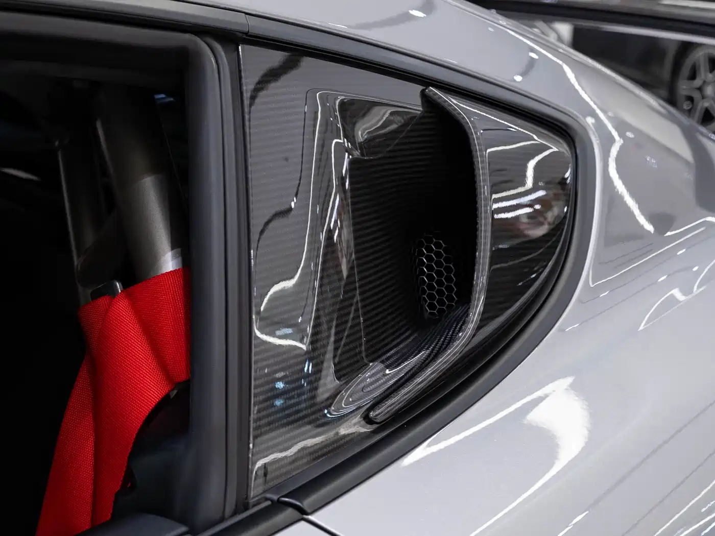 Porsche 718 2022 Cayman GT4 RS 4.0L фото 8