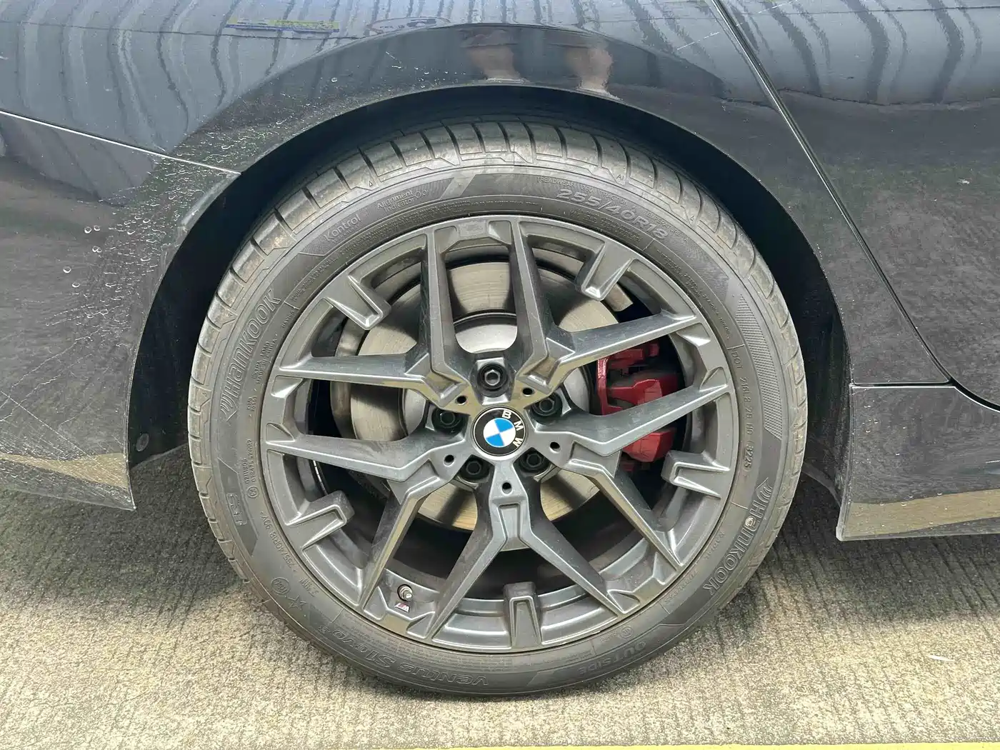 BMW 3 Series 2025 330Li M Sport Night Edition фото 9