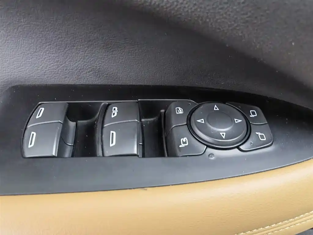 Buick LaCrosse 2016 20T Elite Type фото 9