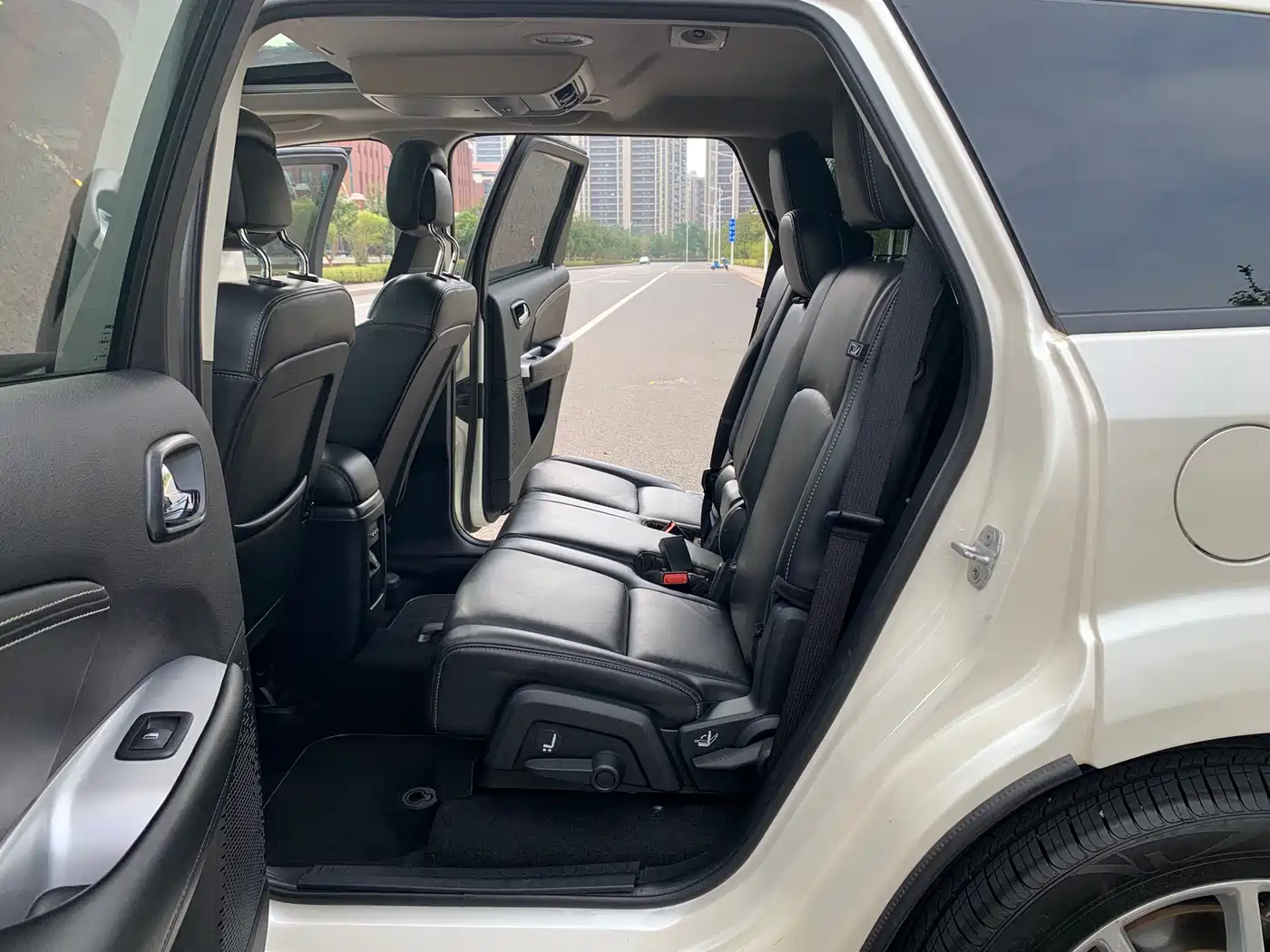 Dodge Journey 2014 2014 2.4L FWD Touring Edition