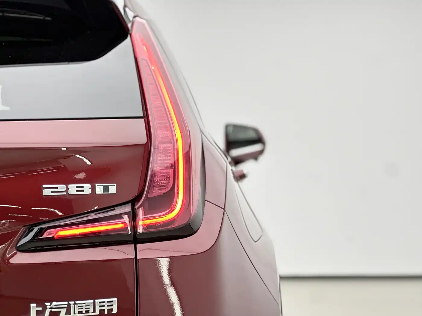 Cadillac XT4 2018 Model 28T 2WD Technology фото 13