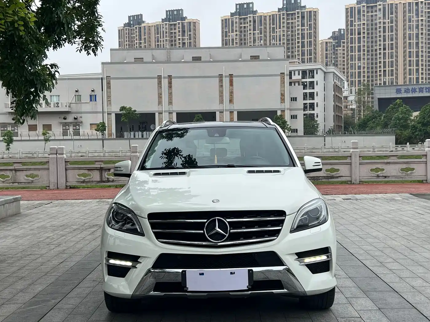 Mercedes-Benz M-Class 2012 Model ML 350 Dynamic фото 2