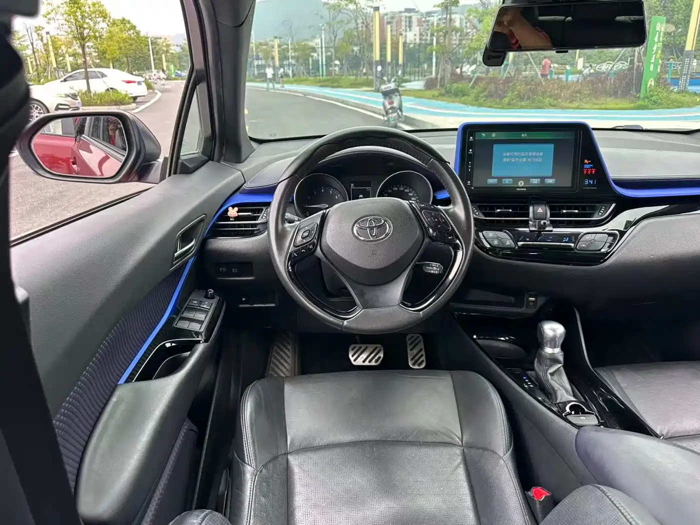 Toyota IZOA 2018 2.0L Speed Edition China VI фото 16