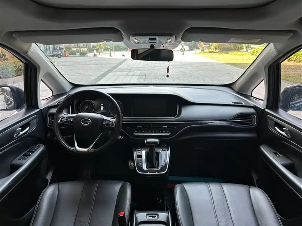 GAC Trumpchi Trumpchi M6 2021 270T DCT Premium Edition (7-seater) фото 5