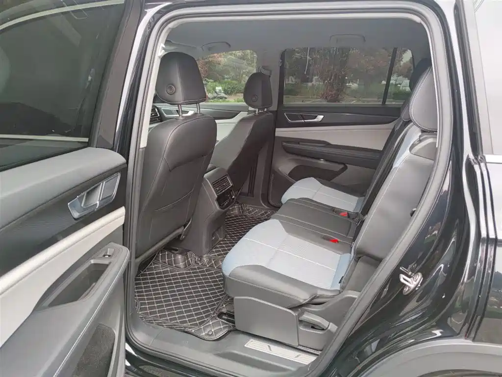 Volkswagen Teramont 2023 380TSI AWD Luxury Edition фото 5