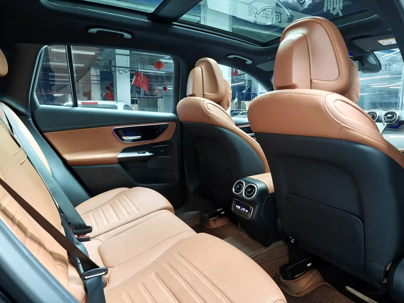 Mercedes-Benz GLC 2026 2026 GLC 260 L 4MATIC Sport Edition