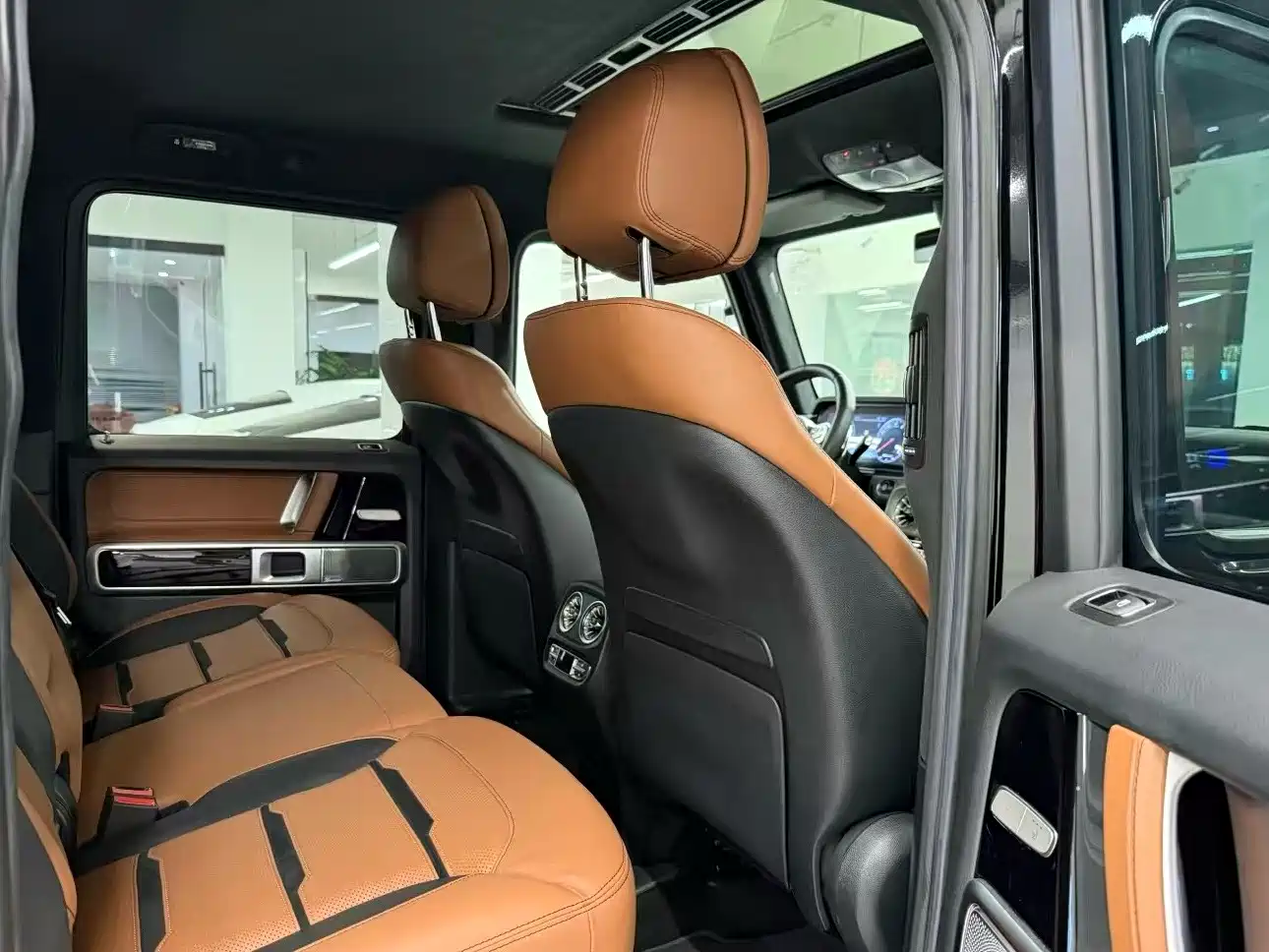 Mercedes-Benz G-Class AMG 2019 AMG G 63 фото 4