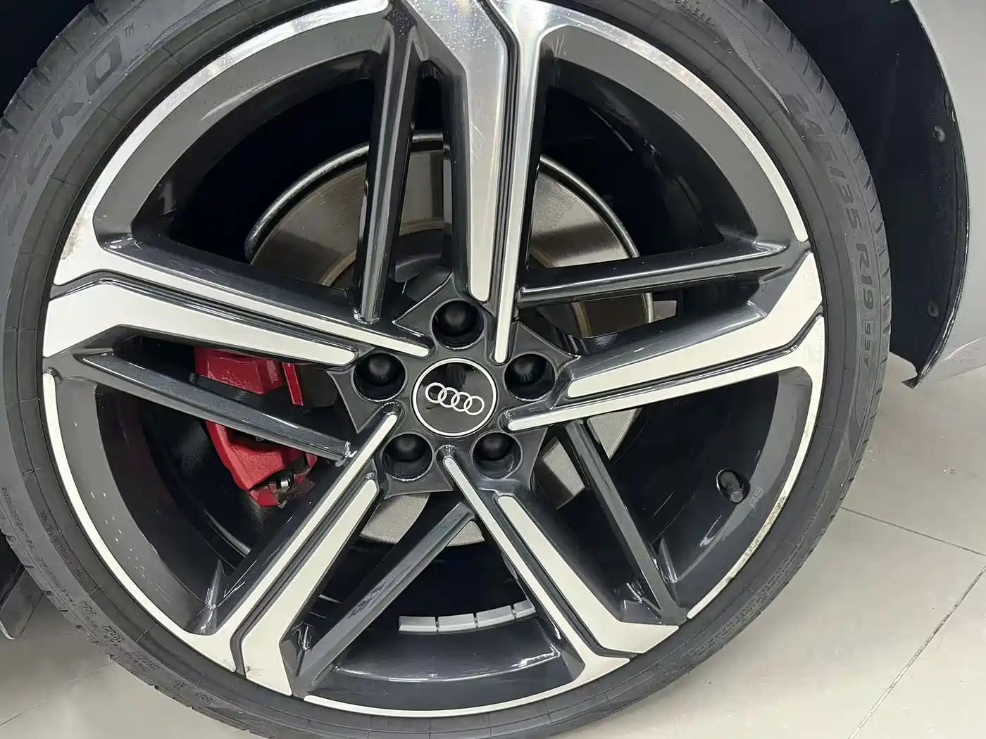 Audi A4L 2023 45 TFSI quattro Premium Sport фото 10