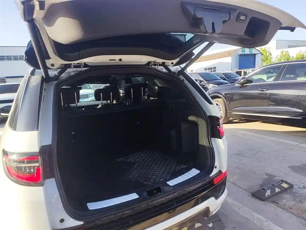 Land Rover Discovery Sport PHEV 2022 Facelift P300e Plug-in Hybrid фото 19