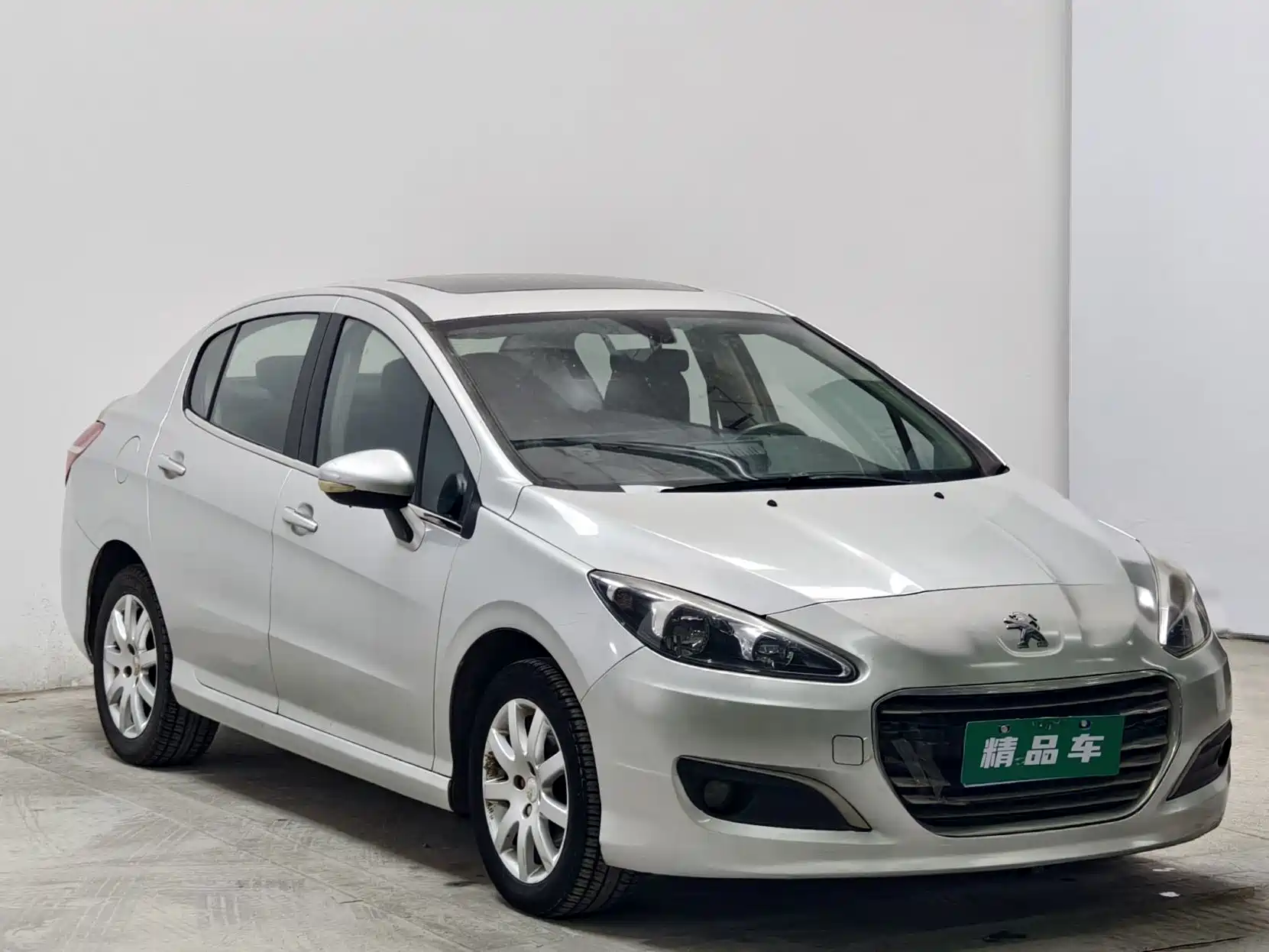 Photo 3 - Peugeot 308
