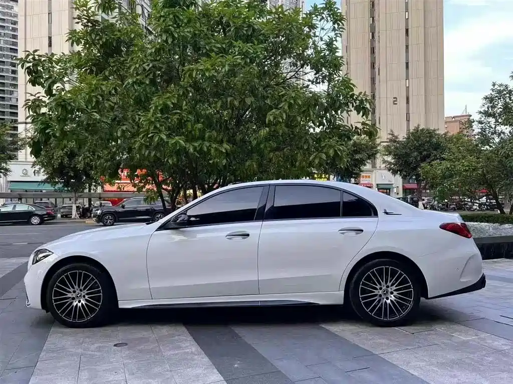 Mercedes-Benz C-Class 2022 Facelift C 260 L Sport фото 4