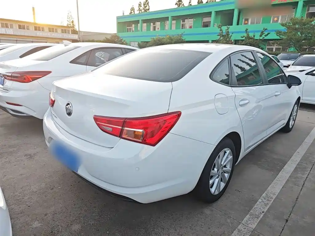 Buick Verano 2017 Sedan 15S Manual Progressive фото 7