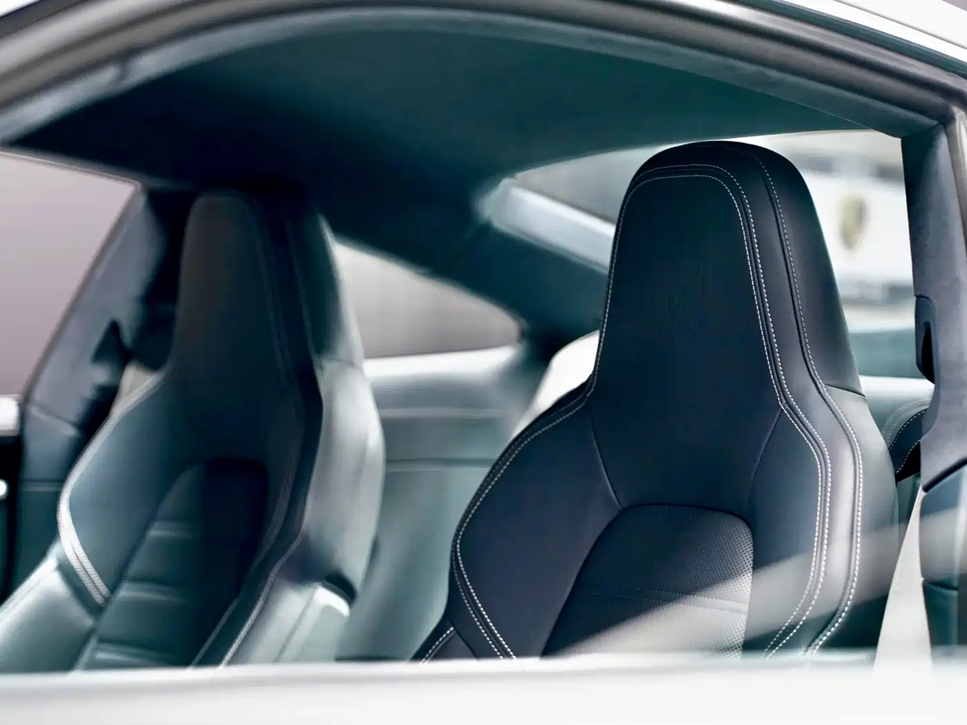Porsche 911 2022 Turbo S 3.7T фото 10